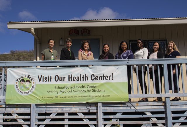 Hawaii keiki staff with AANP visitor