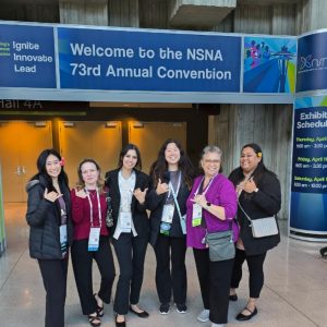 SNA Manoa students at conference